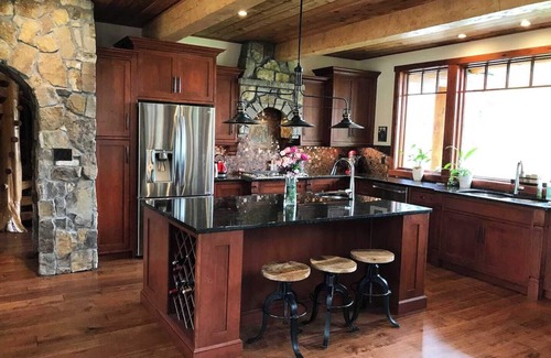 Green Valley House | Spectacular Log Home with Private Lakefront, Hot Tub, Firepit & Views in the MTN