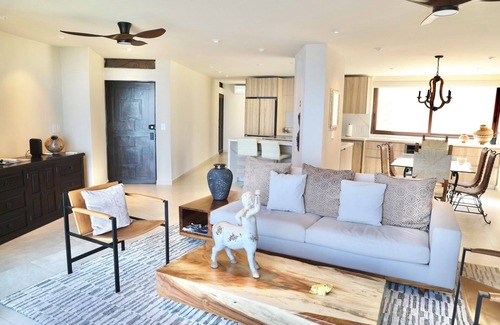 Conchas Chinas Condo | Spectacular Ocean & Jungle Views with Mexican Charm