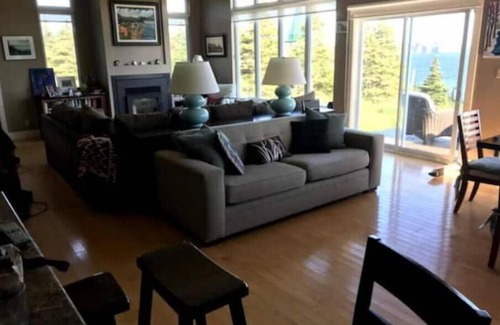 Tors Cove House | Spectacular Ocean View