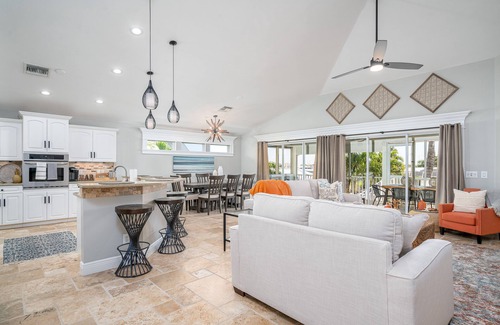 Fort Myers Beach House | Spectacular Pool Home on a Canal! Walking Distance to Times Square! - 415 Palermo