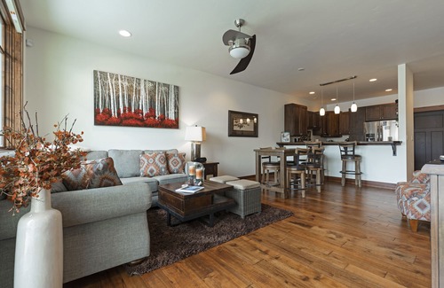 Whitefish House | Spectacular residence in downtown Whitefish! Just two blocks to all shops and restaurants