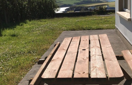 Dingle House | Spectacular Sea View ~ Dingle Bay at your door step - Large house sleeps 10