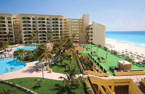 Zona Hotelera Hotel | Spectacular view of the Caribbean