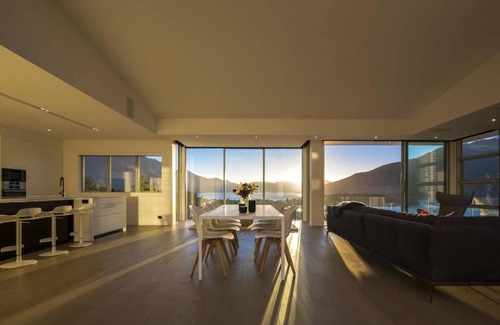 Kelvin Heights House | Spectacular Views - Kelvin Heights