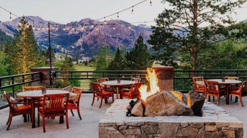 Olympic Valley Apartment | Spectacular Views 2 Suite Condo