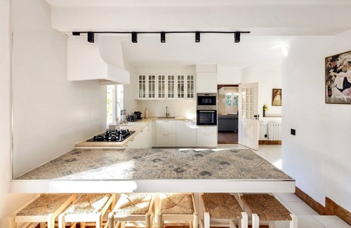 Almancil House | Spectacular Villa in Quinta do Lago - Private Pool, BBQ & 5-Star Concierge