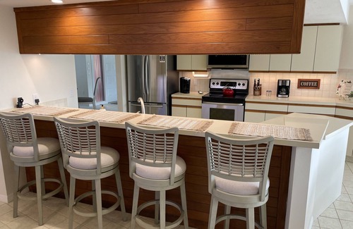 Naples House | Spectacular Waterfront Home-3 Bed, 2 Bath w/Pool and Breathtaking Views!