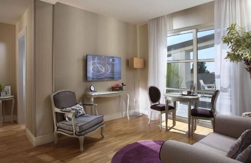 Sari Street Hotel | Spectrums Sari Jeddah