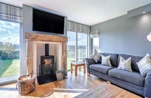 Linlithgow House | Speed The Plough- Uk43631