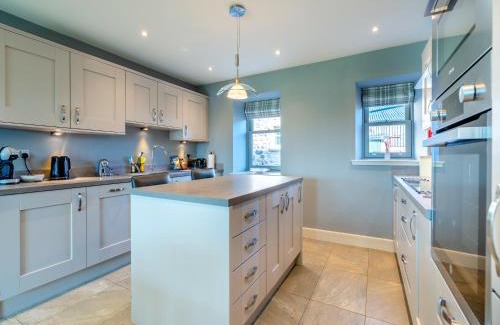 Linlithgow House | Speed The Plough- Uk43631