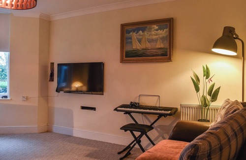 Ryde Cottage | Spencers is a beautiful apartment situated in the Victorian town of Ryde.