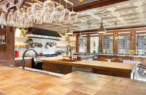Warm Sands House | Spend Fall in Palm Springs! Unique Tudor-Style Home on Manicured Grounds Near Downtown Palm Springs