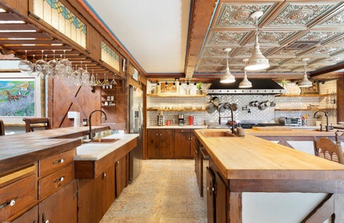 Warm Sands House | Spend Fall in Palm Springs! Unique Tudor-Style Home on Manicured Grounds Near Downtown Palm Springs