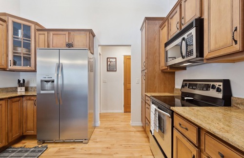 Columbia Falls House | Spend Holidays in Whitefish! Glacier Retreat Home and Stunning Meadow Lake Golf Views!