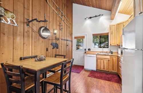 Whitefish Condo | Spend Holidays in Whitefish! Charming Ptarmigan Unit! Access to indoor/outdoor pool, and more!