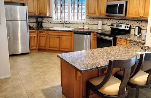 Lawrence Welk Resort Village Condo | Spend New Year's Week in sunny Southern California from Dec 29 - Jan 5