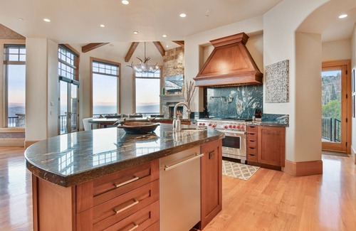Deer Valley House | Spend the Holidays Here! Immaculate home with mountain views, private hot tub, game room, theatre!