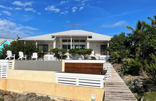 Great Guana Cay House | Spetacular Sea of Abaco View with Private Pool and Boat Dock