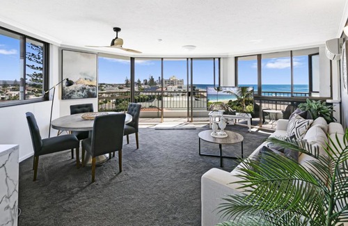 Mermaid Beach Apartment | Spindrift 24 - Beachfront Luxury