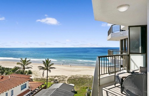 Mermaid Beach Apartment | Spindrift 24 - Beachfront Luxury