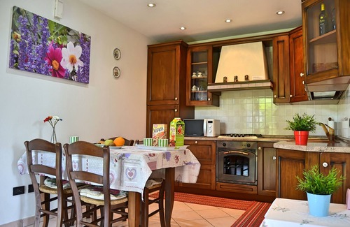 Spinea Apartment | Spinea: Country house with garden - Venezia