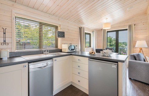 Windermere Cabin | Spinney Lodge - a holiday lodge that sleeps 2 with an en-suite