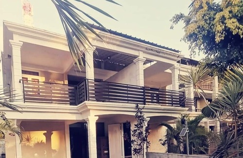 Wolmar Other | Splendid 7 bedrooms homerental with sea view, less than 30 secondes beachfront