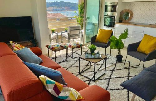 Les Sablettes Apartment | Splendid 92 M With Wifi Balcony And Sea View