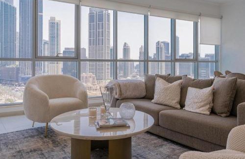 Downtown Dubai Apartment | Splendid Apartments with Burj Khalifa and Fountain View