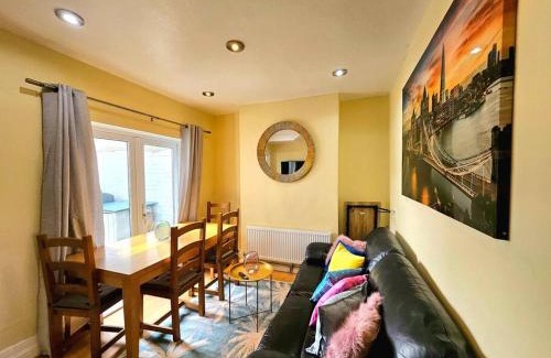 Belfast Apartment | Splendid Stay By Sensational Stay Short Lets & Serviced Accommodation At Manor Street