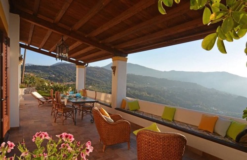 Cefalu Villa | Splendid Villa Set on a Hillside Above the Beach