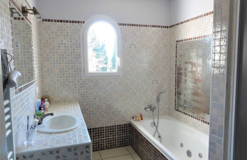 Bompas House | Splendid villa with swimming pool and huge plot of 5000 m² surrounded by nature