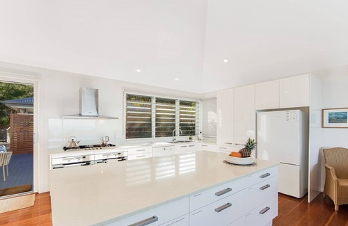 Killcare House | 'Splendour on Grandview' by Accom Holidays