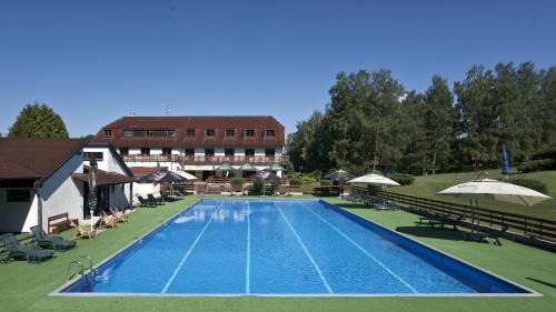 Kacov Resort | Sporthotel Kácov