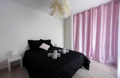 Lalande-Grand Selve Apartment | Sporting House