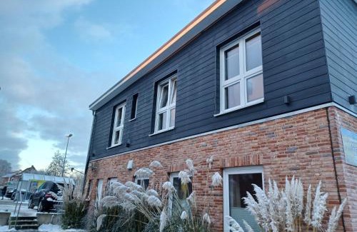 Toenning House | Sportpension "Seminarhaus an der Eider"