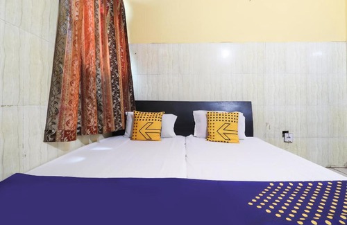 Charbagh Hotel | SPOT ON 61307 Hotel Geet Palace