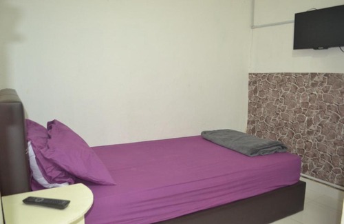 Kampung Batu Maung Hotel | SPOT ON 89821 Batu Maung Sempoi Inn And Cafe