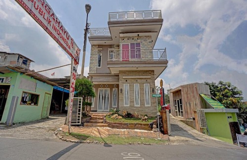 Oro Oro Ombo Hotel | SPOT ON 90664 Adem Ayem Homestay