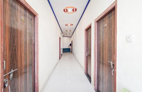 Varanasi Hotel | SPOT ON M L Paying Guest House