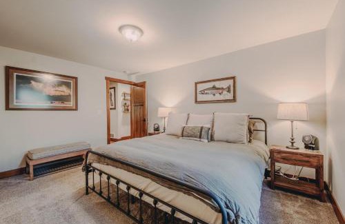 Bigfork House | Spotted Bear Cabin - For 6
