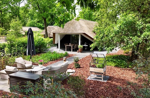 Krachtighuizen Villa | Sprielderbosch 46 Luxury holiday home on a holiday park in the Veluwe