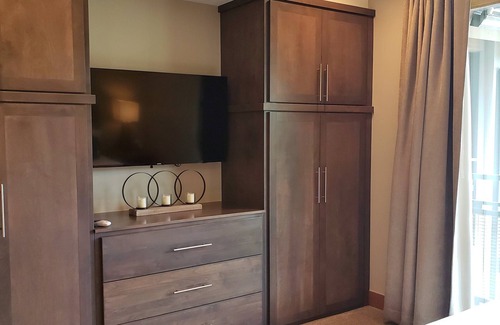 Peak 8 Resort | SPRING BREAK - SLOPESIDE Luxury Ski-in/Ski-out- Grand Colorado Peak 8 - SLEEPS 4