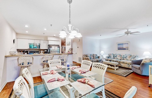 Rehoboth Beach Condo | Spring Lake dog-friendly gem with private patio, fireplace, W/D, shared pool,