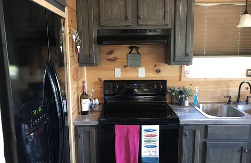 Hardy House | Spring River Area - New Custom-Built Lake House in Historic Hardy-Canoe-Kayak!