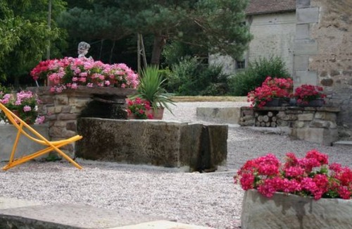 Le Clerjus Bed & Breakfast | Spring Room with Park and Nature Activities