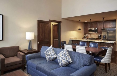 Park City Cabin | Spring Ski Week in the Canyons- Ski In/Ski Out