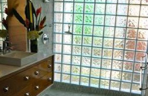 Stony Hill House | SPRING SPECIAL(40% discount)***$390 per night***Sleeps 8(up to 12 on airbeds)