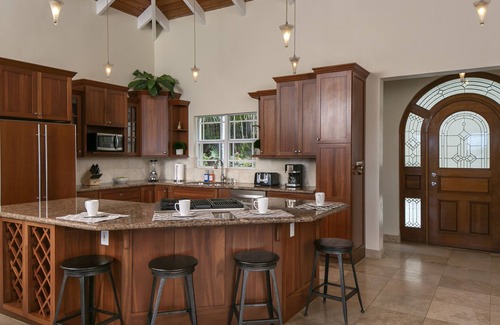 Estate Bethany Villa | SPRING&SUMMER DISCOUNTS!!! Angels Envy - Breathtaking sunset views!!