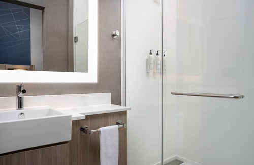 New Castle Hotel | SpringHill Suites by Marriott Birmingham Gardendale